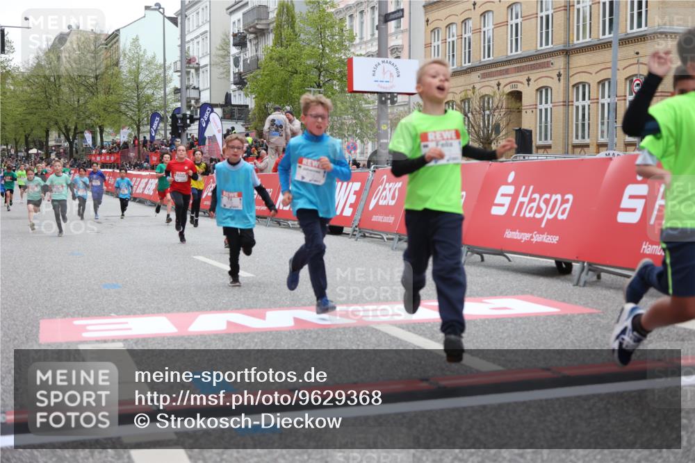 25.04.2026 - Das Zehntel Strokosch-Dieckow http://msf.ph/oto/9629368 25.04.2026 10:51:35 Ziel 5273, 5276, 5281, 5728, 5752, 5834, 5924, 6151, 6343, 6353, 6508, 6966, 6993 meine-sportfotos.de