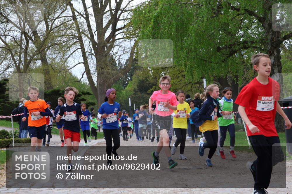25.04.2026 - Das Zehntel Zöllner http://msf.ph/oto/9629402 25.04.2026 11:42:00 Laufen 25, 10082, 10961 meine-sportfotos.de