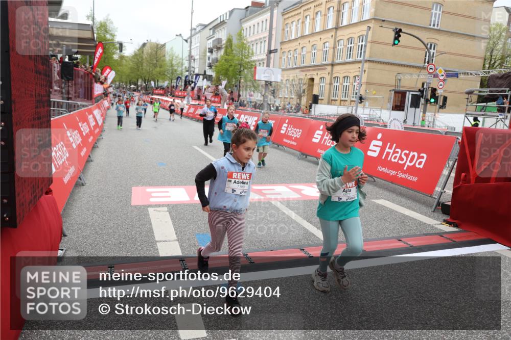 25.04.2026 - Das Zehntel Strokosch-Dieckow http://msf.ph/oto/9629404 25.04.2026 11:07:27 Ziel 5174, 5177, 5210, 5611, 5631, 5654, 5656, 5687, 5877, 6469, 7189, 7743, 7793 meine-sportfotos.de