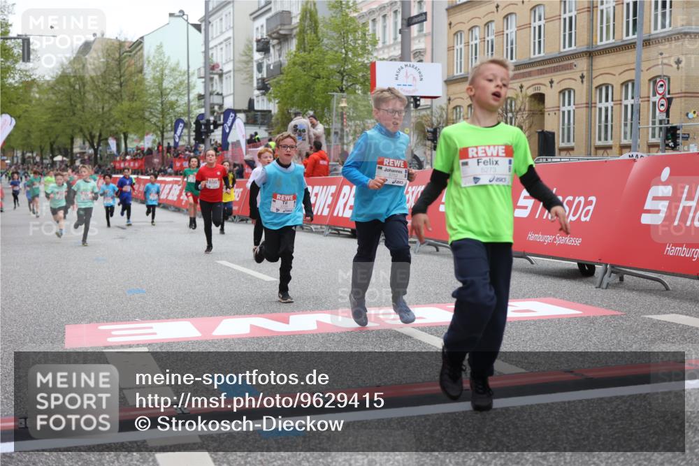 25.04.2026 - Das Zehntel Strokosch-Dieckow http://msf.ph/oto/9629415 25.04.2026 10:51:35 Ziel 5273, 5276, 5281, 5728, 5752, 5834, 5924, 6151, 6343, 6353, 6508, 6966, 6993 meine-sportfotos.de