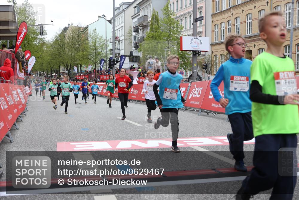 25.04.2026 - Das Zehntel Strokosch-Dieckow http://msf.ph/oto/9629467 25.04.2026 10:51:36 Ziel 5273, 5276, 5281, 5728, 5752, 5924, 6040, 6052, 6151, 6353, 6508, 6966 meine-sportfotos.de