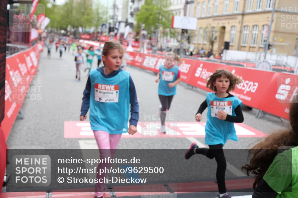 25.04.2026 - Das Zehntel Strokosch-Dieckow http://msf.ph/oto/9629500 25.04.2026 11:07:23 Ziel 5174, 5177, 5210, 5654, 5656, 5687, 6445, 6469, 6776, 6835, 6841, 6863, 7793 meine-sportfotos.de
