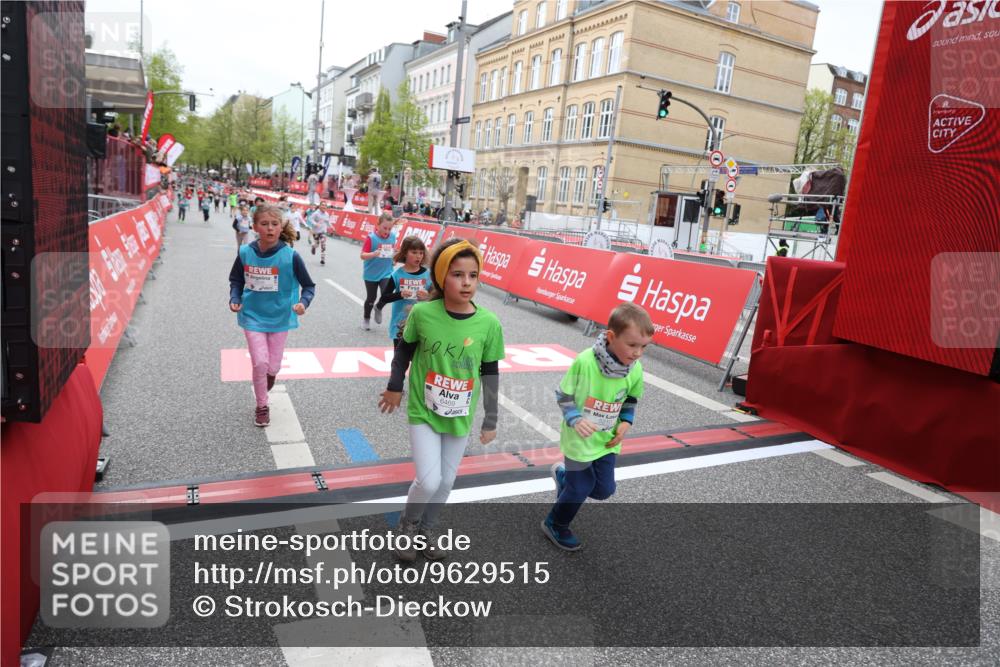 25.04.2026 - Das Zehntel Strokosch-Dieckow http://msf.ph/oto/9629515 25.04.2026 11:07:22 Ziel 5210, 5654, 5656, 5687, 6445, 6469, 6776, 6835, 6841, 6863, 7793 meine-sportfotos.de