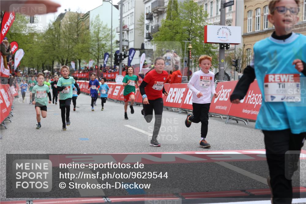 25.04.2026 - Das Zehntel Strokosch-Dieckow http://msf.ph/oto/9629544 25.04.2026 10:51:37 Ziel 5273, 5276, 5281, 5728, 5752, 5924, 6040, 6052, 6151, 6966, 7935 meine-sportfotos.de