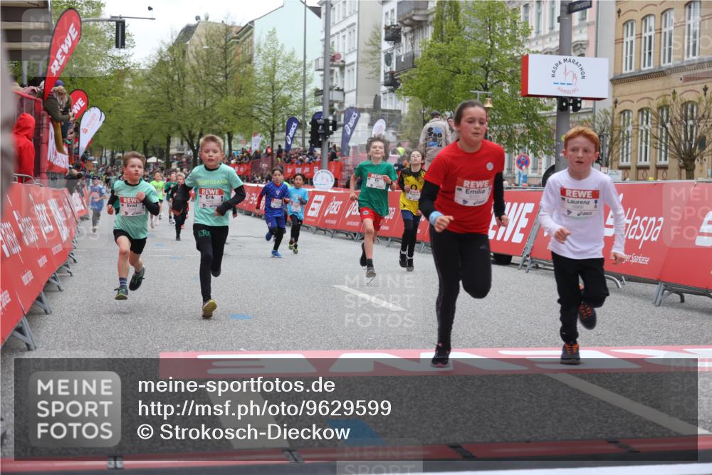 25.04.2026 - Das Zehntel Strokosch-Dieckow http://msf.ph/oto/9629599 25.04.2026 10:51:37 Ziel 5273, 5276, 5281, 5728, 5752, 5924, 6040, 6052, 6151, 6966, 7935 meine-sportfotos.de