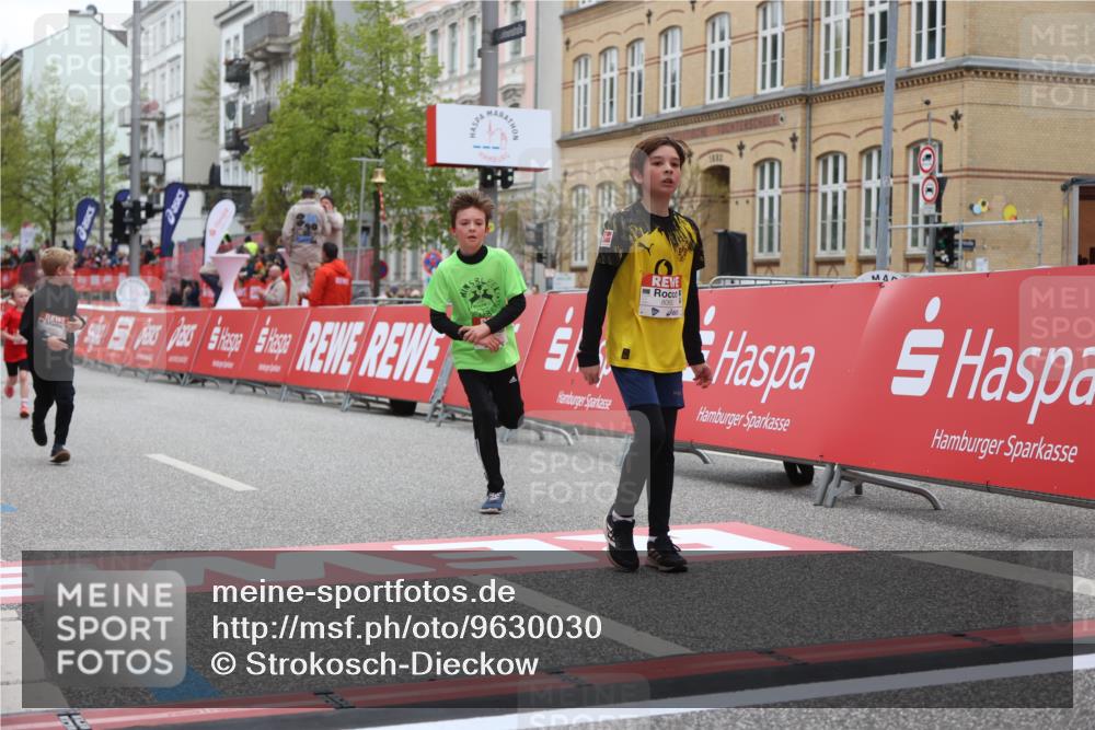 25.04.2026 - Das Zehntel Strokosch-Dieckow http://msf.ph/oto/9630030 25.04.2026 10:51:42 Ziel 5414, 5435, 5728, 6040, 6052, 6151, 6890, 6907, 6966, 6967, 7325, 7914, 7935, 8060, 8061 meine-sportfotos.de