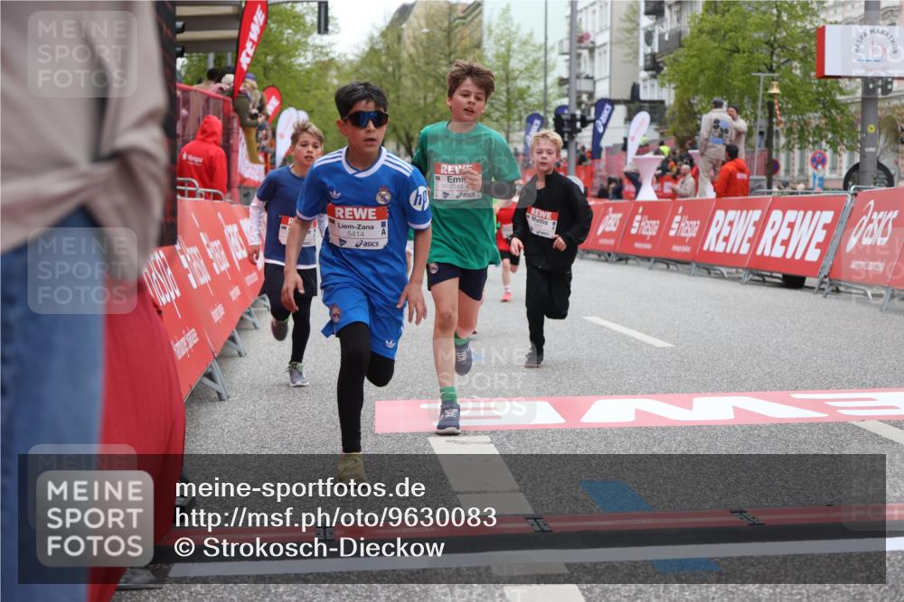 25.04.2026 - Das Zehntel Strokosch-Dieckow http://msf.ph/oto/9630083 25.04.2026 10:51:43 Ziel 5414, 5435, 6040, 6052, 6151, 6890, 6907, 6966, 6967, 7145, 7325, 7914, 7935, 8060, 8061 meine-sportfotos.de