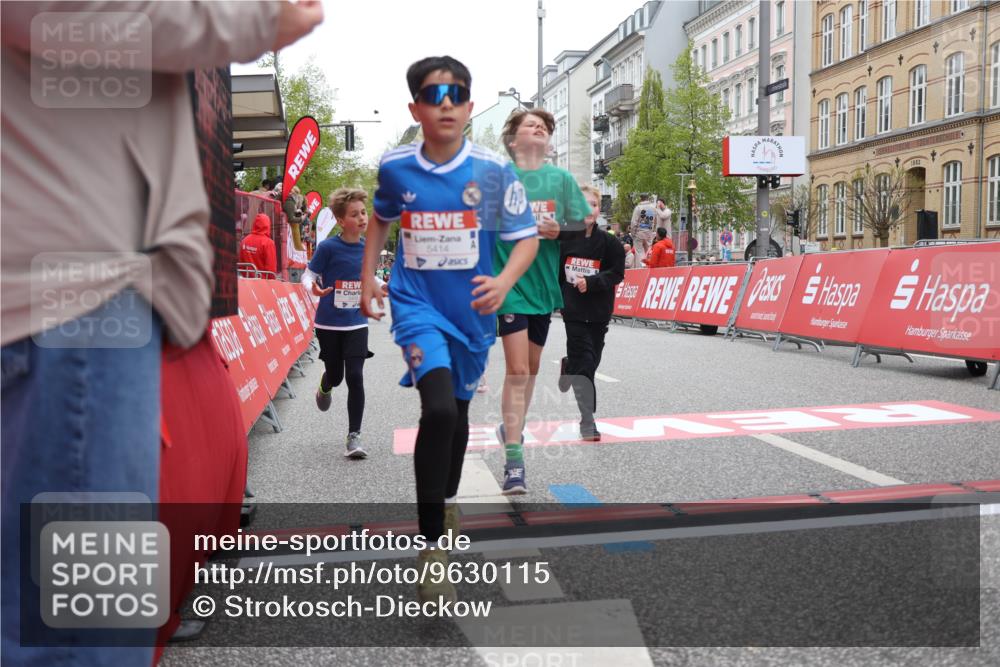 25.04.2026 - Das Zehntel Strokosch-Dieckow http://msf.ph/oto/9630115 25.04.2026 10:51:43 Ziel 5414, 5435, 6040, 6052, 6151, 6890, 6907, 6966, 6967, 7145, 7325, 7914, 7935, 8060, 8061 meine-sportfotos.de