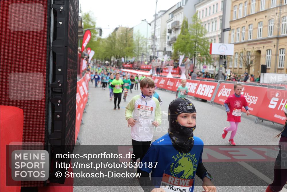 25.04.2026 - Das Zehntel Strokosch-Dieckow http://msf.ph/oto/9630187 25.04.2026 11:04:23 Ziel 5052, 5053, 5630, 5945, 5948, 5971, 6567, 6887, 7064, 7087, 7237, 7269, 7600, 7609, 7979, 7980, 7994 meine-sportfotos.de