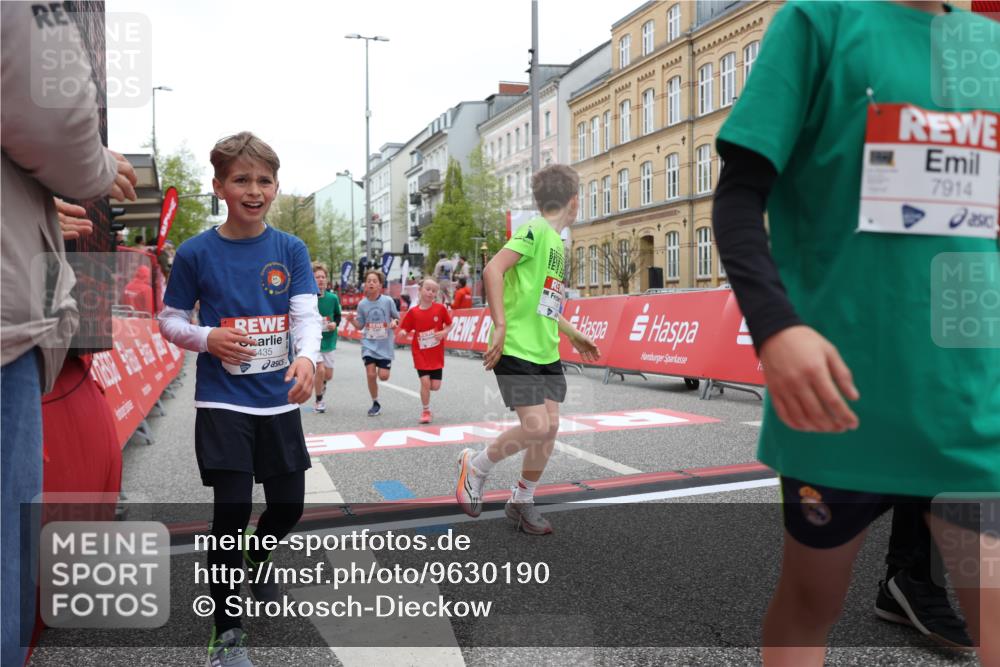 25.04.2026 - Das Zehntel Strokosch-Dieckow http://msf.ph/oto/9630190 25.04.2026 10:51:45 Ziel 5414, 5435, 6117, 6425, 6531, 6890, 6907, 6967, 7145, 7325, 7914, 7935, 7953, 8060, 8061 meine-sportfotos.de