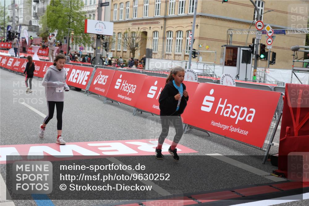 25.04.2026 - Das Zehntel Strokosch-Dieckow http://msf.ph/oto/9630252 25.04.2026 11:06:35 Ziel 5172, 6241, 6934, 7217, 7281, 7774, 7777, 18087 meine-sportfotos.de
