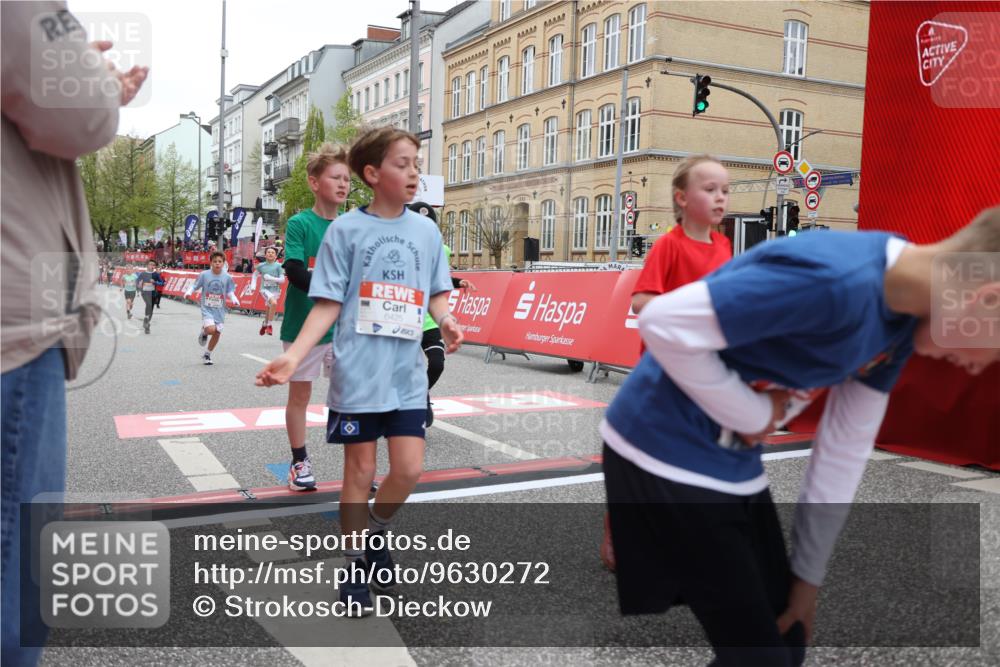 25.04.2026 - Das Zehntel Strokosch-Dieckow http://msf.ph/oto/9630272 25.04.2026 10:51:48 Ziel 5414, 5435, 6117, 6420, 6425, 6531, 6967, 7145, 7154, 7325, 7585, 7914, 7953, 8060 meine-sportfotos.de