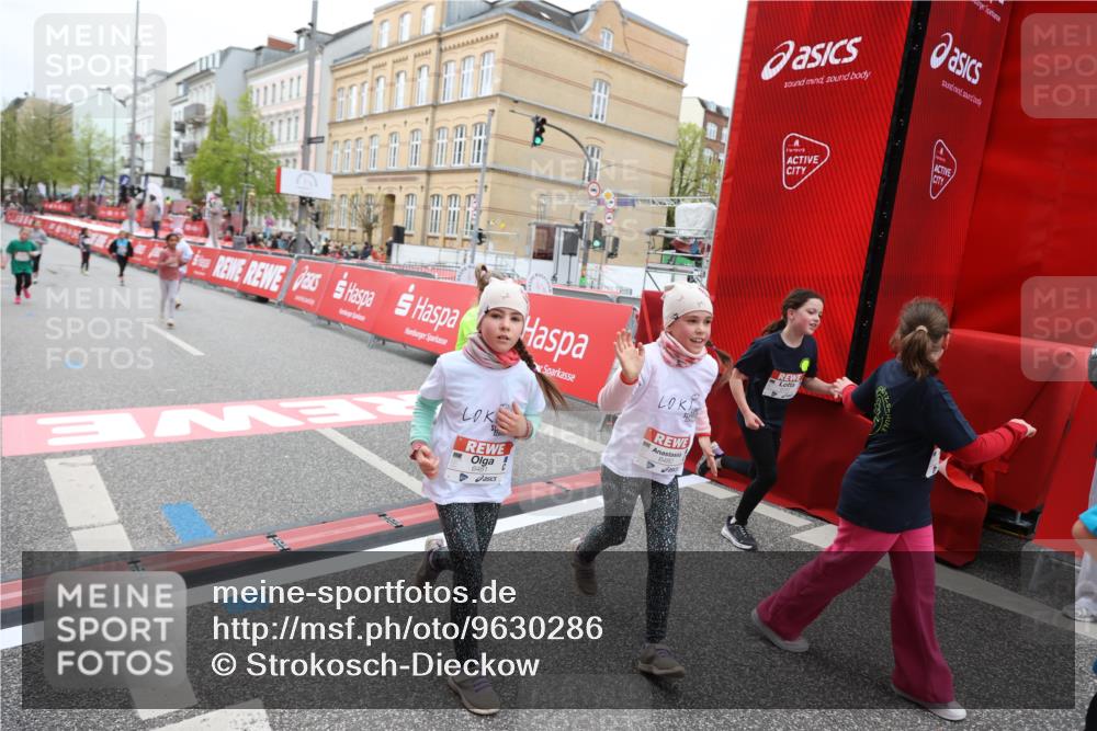 25.04.2026 - Das Zehntel Strokosch-Dieckow http://msf.ph/oto/9630286 25.04.2026 11:06:29 Ziel 6195, 6197, 6480, 6481, 6587, 6739, 6765, 6801, 7217, 7416, 7645 meine-sportfotos.de