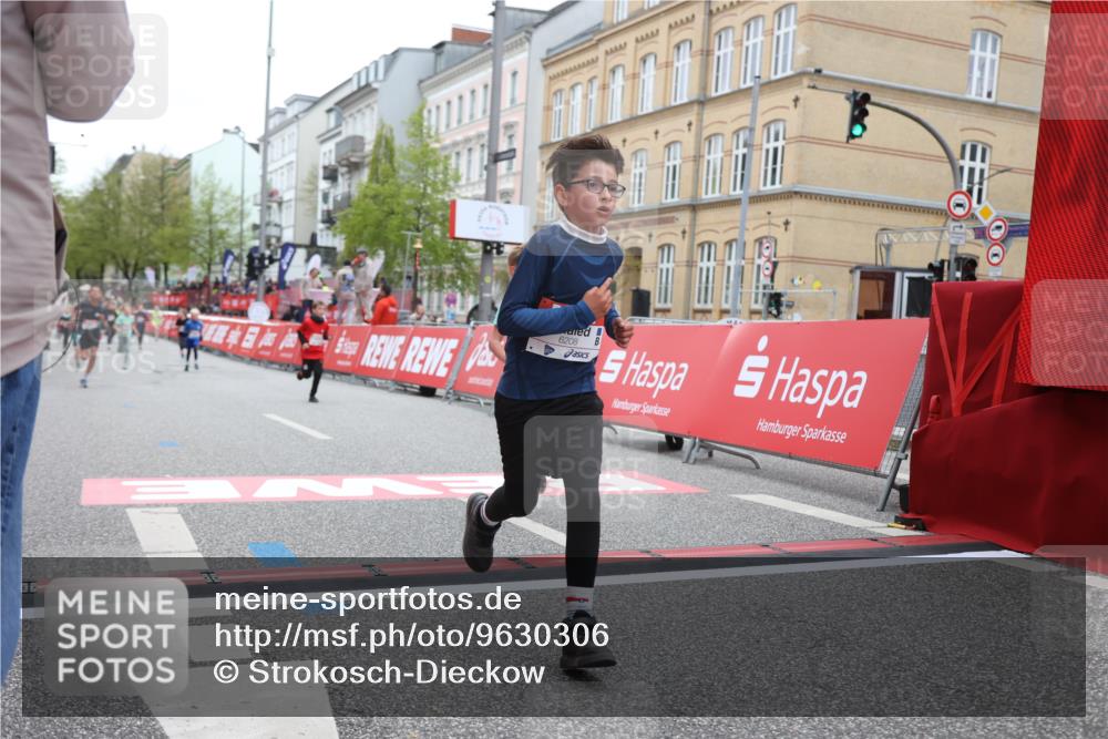 25.04.2026 - Das Zehntel Strokosch-Dieckow http://msf.ph/oto/9630306 25.04.2026 10:51:53 Ziel 6020, 6208, 6420, 7154, 7585, 7953 meine-sportfotos.de