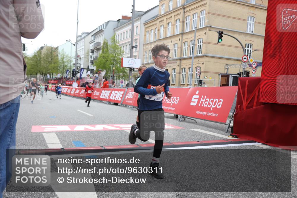 25.04.2026 - Das Zehntel Strokosch-Dieckow http://msf.ph/oto/9630311 25.04.2026 10:51:53 Ziel 6020, 6208, 6420, 7154, 7585, 7953 meine-sportfotos.de