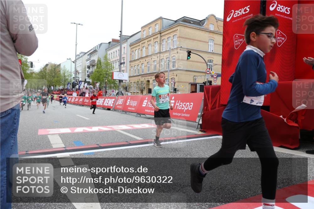 25.04.2026 - Das Zehntel Strokosch-Dieckow http://msf.ph/oto/9630322 25.04.2026 10:51:54 Ziel 5586, 6020, 6156, 6208, 6420, 7154, 7585, 7841, 7857 meine-sportfotos.de
