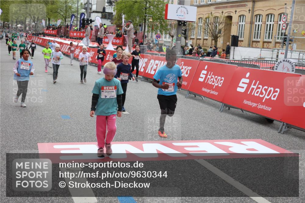 25.04.2026 - Das Zehntel Strokosch-Dieckow http://msf.ph/oto/9630344 25.04.2026 11:06:23 Ziel 5051, 5875, 6587, 6773, 6801, 7215, 7216, 7416, 7645 meine-sportfotos.de