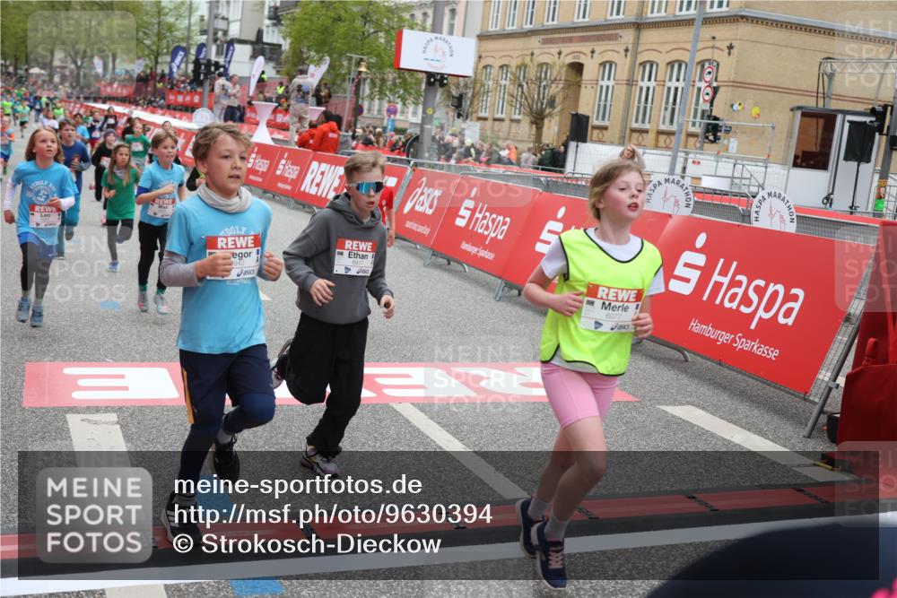 25.04.2026 - Das Zehntel Strokosch-Dieckow http://msf.ph/oto/9630394 25.04.2026 10:52:02 Ziel 5500, 5517, 5586, 6055, 6068, 6077, 6083, 6097, 6124, 6156, 6342, 6721, 6917, 6936, 6942, 6951, 7841, 7857, 7880, 7913, 8023, 8039 meine-sportfotos.de