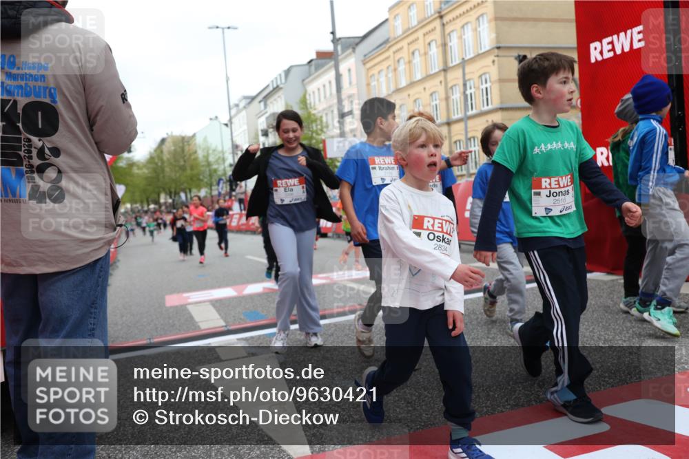 25.04.2026 - Das Zehntel Strokosch-Dieckow http://msf.ph/oto/9630421 25.04.2026 09:03:13 Ziel 1002, 1009, 1603, 1620, 2116, 2121, 2123, 2227, 2402, 2516, 2701, 2702, 2704, 2834, 3017, 3286, 3396 meine-sportfotos.de
