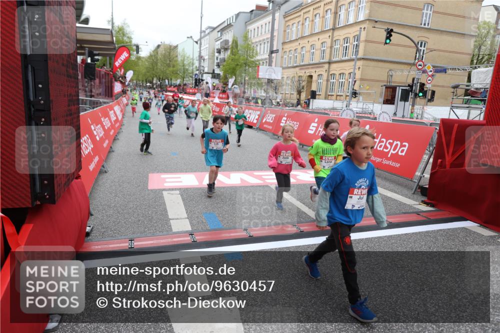 25.04.2026 - Das Zehntel Strokosch-Dieckow http://msf.ph/oto/9630457 25.04.2026 11:06:06 Ziel 5096, 5124, 5647, 5944, 5952, 6159, 6851, 6970, 7040, 7566 meine-sportfotos.de