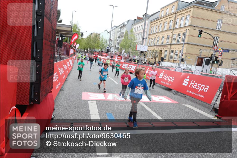 25.04.2026 - Das Zehntel Strokosch-Dieckow http://msf.ph/oto/9630465 25.04.2026 11:06:06 Ziel 5096, 5124, 5647, 5944, 5952, 6159, 6851, 6970, 7040, 7566 meine-sportfotos.de