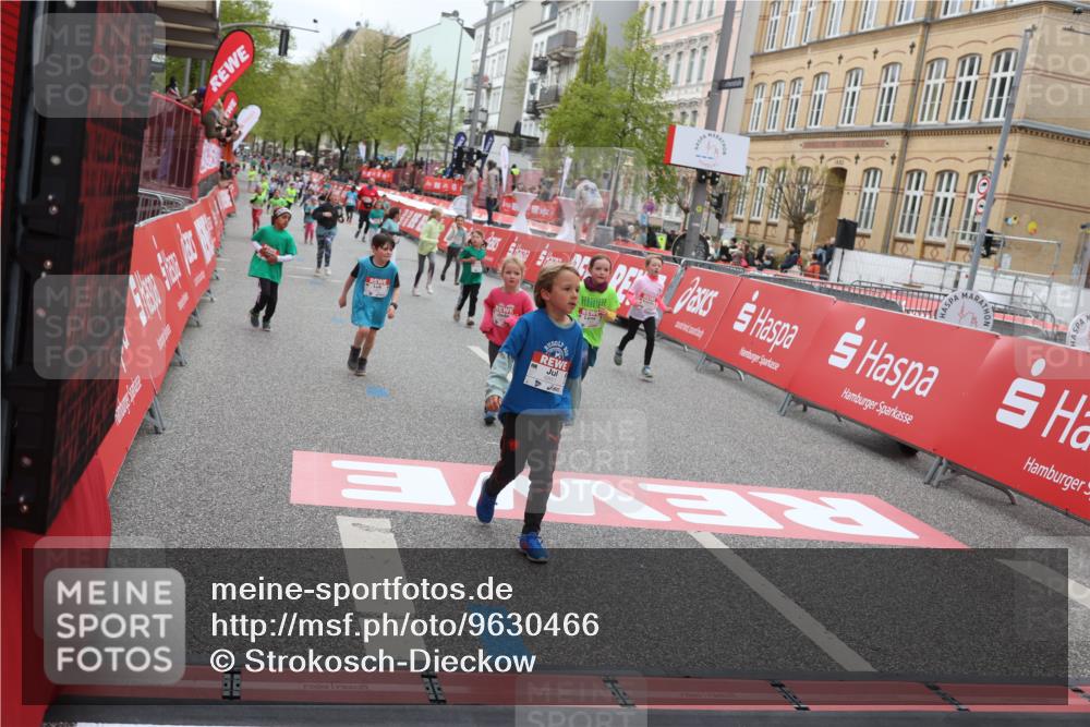 25.04.2026 - Das Zehntel Strokosch-Dieckow http://msf.ph/oto/9630466 25.04.2026 11:06:04 Ziel 5096, 5124, 5886, 5944, 6159, 6599, 6851, 6970, 7040, 7210, 7213, 7461, 7492, 7566 meine-sportfotos.de
