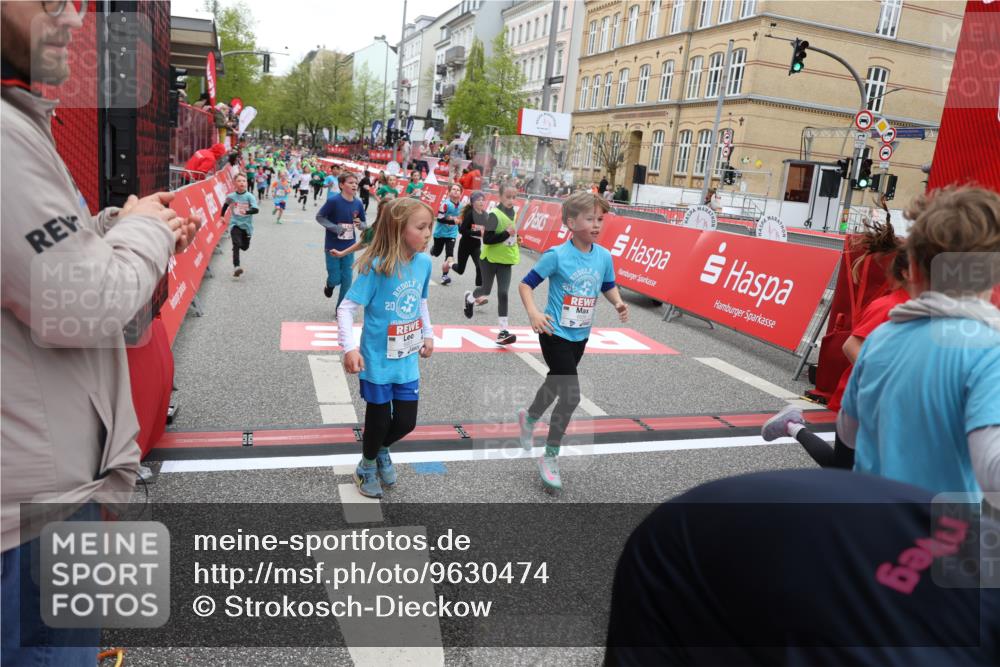 25.04.2026 - Das Zehntel Strokosch-Dieckow http://msf.ph/oto/9630474 25.04.2026 10:52:04 Ziel 5415, 5500, 5517, 5761, 6055, 6068, 6077, 6083, 6097, 6124, 6342, 6712, 6721, 6917, 6936, 6942, 6951, 7545, 7880, 7910, 7973, 8023, 8039 meine-sportfotos.de