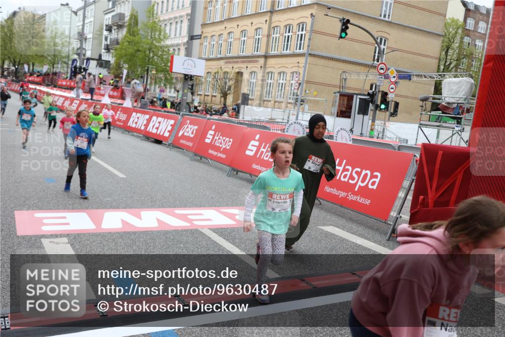25.04.2026 - Das Zehntel Strokosch-Dieckow http://msf.ph/oto/9630487 25.04.2026 11:06:03 Ziel 5096, 5124, 5886, 5944, 6159, 6599, 6851, 6970, 7210, 7213, 7433, 7461, 7492, 7566 meine-sportfotos.de