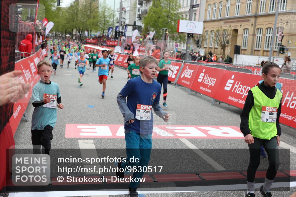 25.04.2026 - Das Zehntel Strokosch-Dieckow http://msf.ph/oto/9630517 25.04.2026 10:52:05 Ziel 5415, 5500, 5517, 5761, 6055, 6068, 6077, 6083, 6097, 6124, 6712, 6721, 6917, 6936, 6942, 6951, 6957, 7545, 7880, 7910, 7952, 7973, 8023, 8039 meine-sportfotos.de