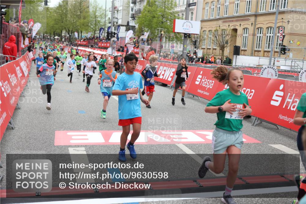 25.04.2026 - Das Zehntel Strokosch-Dieckow http://msf.ph/oto/9630598 25.04.2026 10:52:07 Ziel 5120, 5415, 5518, 5688, 5753, 5761, 6055, 6068, 6077, 6083, 6124, 6659, 6691, 6712, 6721, 6917, 6936, 6942, 6951, 6957, 7545, 7880, 7910, 7952, 7973, 8039 meine-sportfotos.de