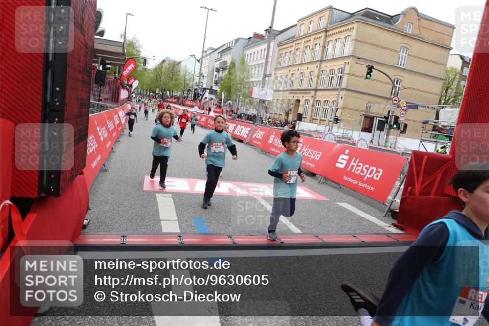 25.04.2026 - Das Zehntel Strokosch-Dieckow http://msf.ph/oto/9630605 25.04.2026 11:05:52 Ziel 5021, 5105, 5119, 5475, 5776, 6110, 6381, 6799, 6805, 7143, 7404, 7435, 7473, 7474, 7828, 7831, 8069 meine-sportfotos.de