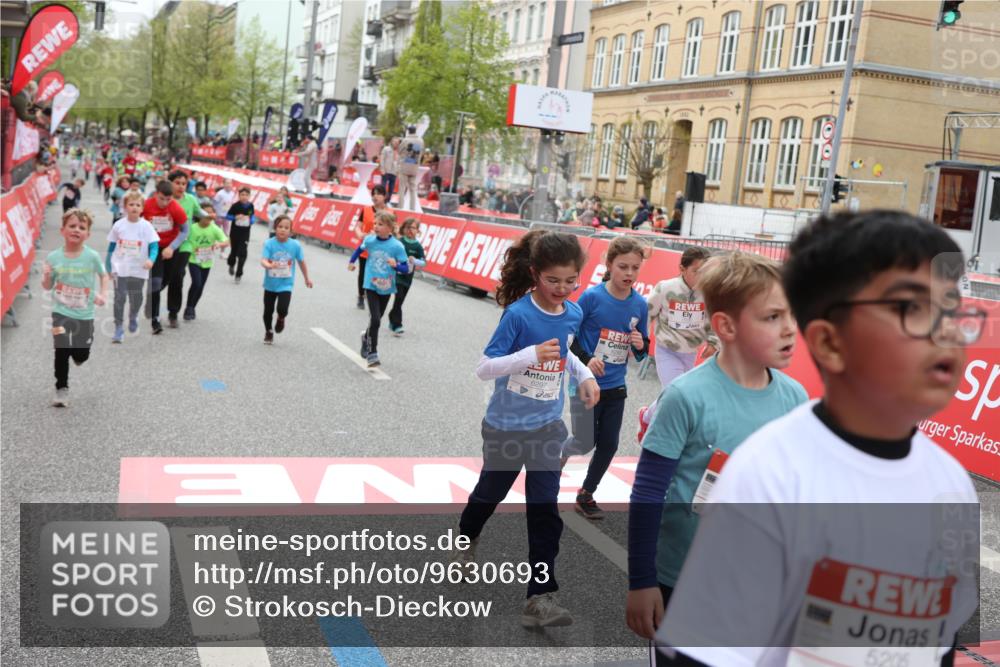 25.04.2026 - Das Zehntel Strokosch-Dieckow http://msf.ph/oto/9630693 25.04.2026 11:05:44 Ziel 5141, 5145, 5146, 5205, 5989, 6022, 6110, 6295, 6297, 6781, 7035, 7143, 7567 meine-sportfotos.de