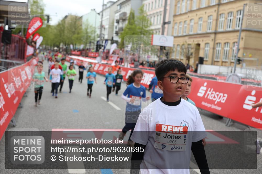 25.04.2026 - Das Zehntel Strokosch-Dieckow http://msf.ph/oto/9630695 25.04.2026 11:05:43 Ziel 5141, 5145, 5146, 5205, 5989, 6022, 6295, 6297, 6601, 6781, 7028, 7035, 7567 meine-sportfotos.de