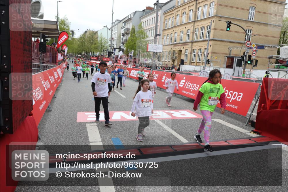 25.04.2026 - Das Zehntel Strokosch-Dieckow http://msf.ph/oto/9630725 25.04.2026 11:05:40 Ziel 5141, 5145, 5146, 5205, 5763, 6439, 6566, 6601, 6977, 6979, 7028, 7567, 7643, 7658, 7662 meine-sportfotos.de