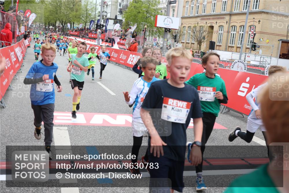 25.04.2026 - Das Zehntel Strokosch-Dieckow http://msf.ph/oto/9630783 25.04.2026 10:52:12 Ziel 5120, 5518, 5550, 5688, 5753, 6088, 6350, 6659, 6687, 6691, 6764, 6908, 6957, 7073, 7158, 7178, 7182, 7321, 7719, 7723, 7729, 7900, 7911, 7952, 7973 meine-sportfotos.de