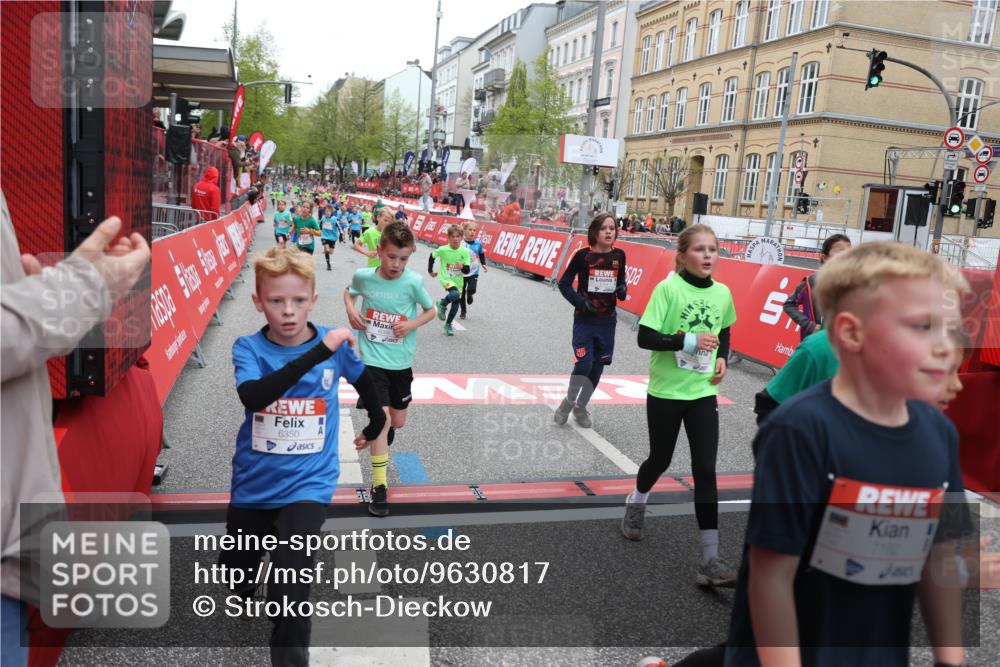 25.04.2026 - Das Zehntel Strokosch-Dieckow http://msf.ph/oto/9630817 25.04.2026 10:52:12 Ziel 5120, 5518, 5550, 5688, 5753, 6088, 6350, 6659, 6687, 6691, 6764, 6908, 6957, 7073, 7158, 7178, 7182, 7321, 7719, 7723, 7729, 7900, 7911, 7952, 7973 meine-sportfotos.de