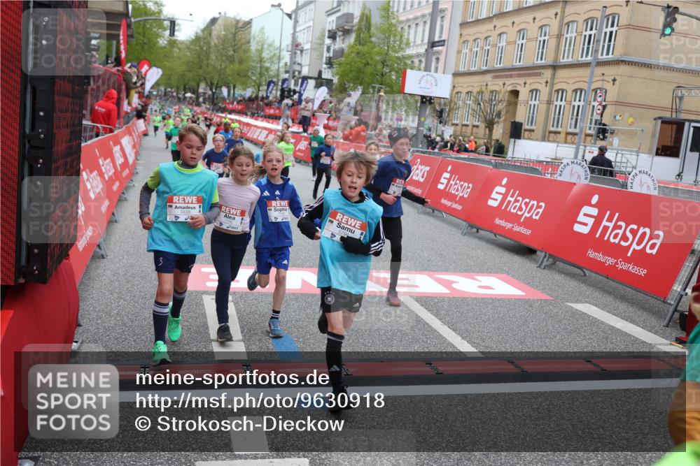 25.04.2026 - Das Zehntel Strokosch-Dieckow http://msf.ph/oto/9630918 25.04.2026 10:52:17 Ziel 5251, 5362, 5379, 5396, 5433, 5550, 5794, 5838, 6088, 6350, 6532, 6687, 6764, 6822, 6856, 6908, 7073, 7158, 7169, 7186, 7321, 7719, 7723, 7729, 7911, 7981 meine-sportfotos.de