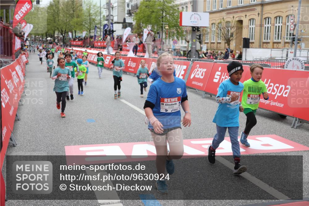 25.04.2026 - Das Zehntel Strokosch-Dieckow http://msf.ph/oto/9630924 25.04.2026 11:05:06 Ziel 6346, 6368, 6793, 6794, 6808, 7032, 7348, 7352, 7450, 7470, 7499, 7515, 7817, 7847, 7864 meine-sportfotos.de