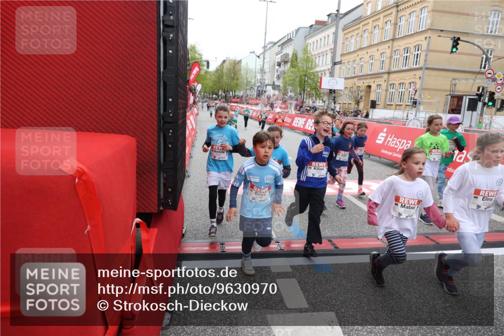 25.04.2026 - Das Zehntel Strokosch-Dieckow http://msf.ph/oto/9630970 25.04.2026 11:04:56 Ziel 5020, 5028, 5335, 5337, 5349, 5536, 5542, 5552, 5610, 5615, 5625, 5908, 6459, 6463, 6468, 6472, 6789, 6959, 7041, 7063, 7279, 7287, 7290, 7437, 7462, 7768, 7991, 7992, 7995 meine-sportfotos.de