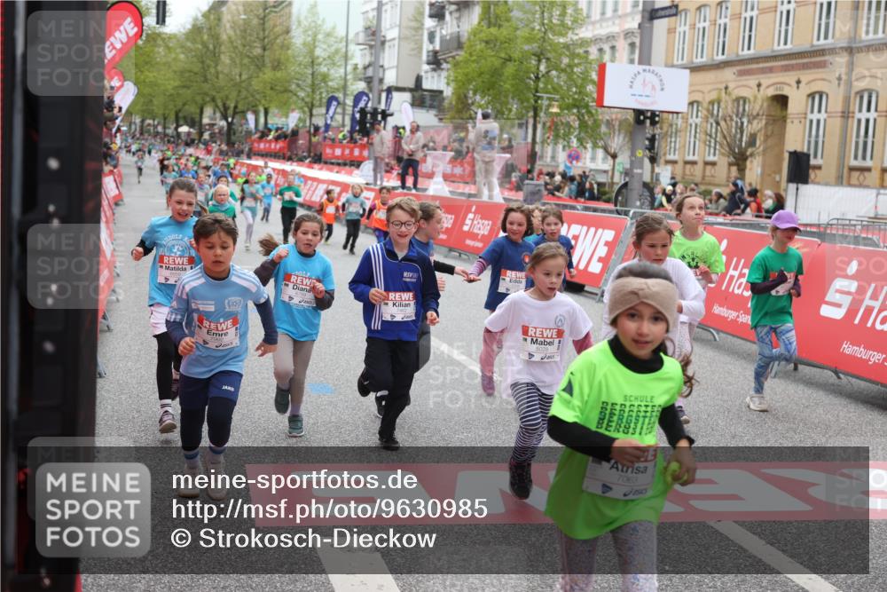 25.04.2026 - Das Zehntel Strokosch-Dieckow http://msf.ph/oto/9630985 25.04.2026 11:04:55 Ziel 5020, 5028, 5335, 5337, 5349, 5536, 5542, 5552, 5610, 5625, 5908, 6459, 6463, 6468, 6472, 6789, 6959, 7041, 7063, 7279, 7287, 7290, 7437, 7462, 7768, 7991, 7992, 7995 meine-sportfotos.de