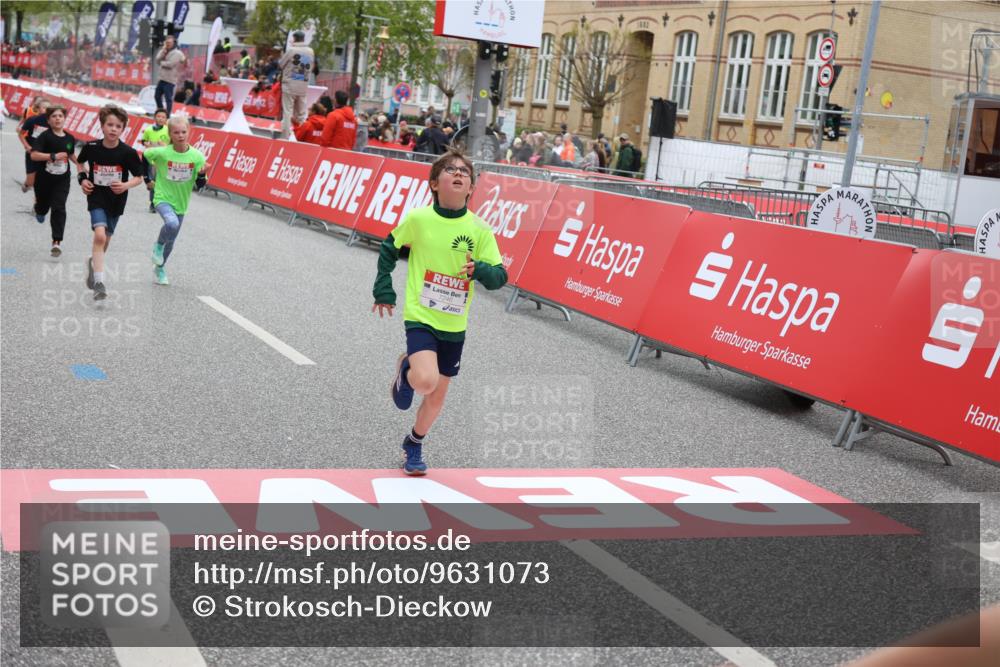 25.04.2026 - Das Zehntel Strokosch-Dieckow http://msf.ph/oto/9631073 25.04.2026 10:52:23 Ziel 5362, 5379, 5396, 6139, 6358, 6532, 6550, 6822, 6856, 7126, 7136, 7150, 7246, 7590, 7909, 7946 meine-sportfotos.de
