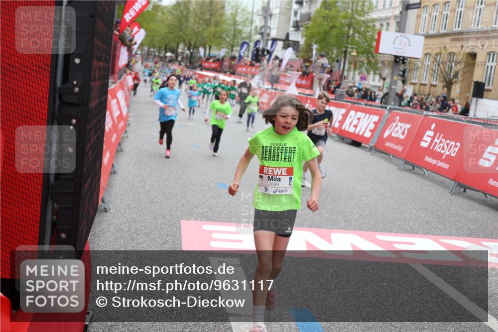 25.04.2026 - Das Zehntel Strokosch-Dieckow http://msf.ph/oto/9631117 25.04.2026 11:04:44 Ziel 5398, 5533, 5593, 5599, 5603, 5613, 5662, 6486, 6494, 6704, 6792, 6804, 6948, 7021, 7023, 7034, 7039, 7043, 7044, 7069, 7084, 7472 meine-sportfotos.de