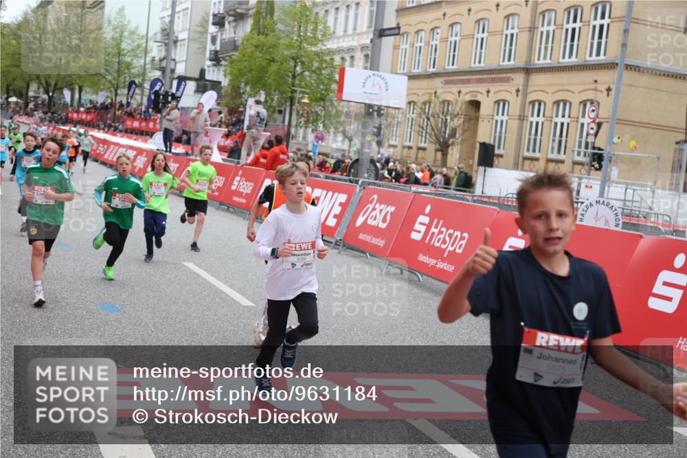 25.04.2026 - Das Zehntel Strokosch-Dieckow http://msf.ph/oto/9631184 25.04.2026 10:52:29 Ziel 5089, 5492, 5526, 5551, 5575, 6988, 7100, 7103, 7150, 7246, 7254, 7388 meine-sportfotos.de