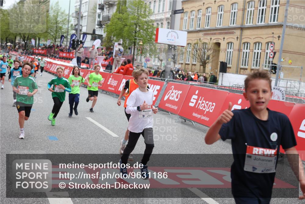 25.04.2026 - Das Zehntel Strokosch-Dieckow http://msf.ph/oto/9631186 25.04.2026 10:52:29 Ziel 5089, 5492, 5526, 5551, 5575, 6988, 7100, 7103, 7150, 7246, 7254, 7388 meine-sportfotos.de