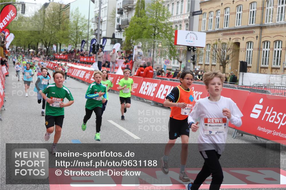 25.04.2026 - Das Zehntel Strokosch-Dieckow http://msf.ph/oto/9631188 25.04.2026 10:52:29 Ziel 5089, 5492, 5526, 5551, 5575, 6988, 7100, 7103, 7150, 7246, 7254, 7388 meine-sportfotos.de