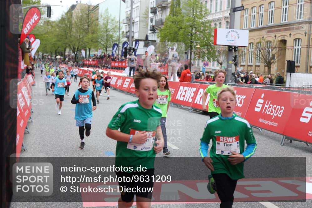 25.04.2026 - Das Zehntel Strokosch-Dieckow http://msf.ph/oto/9631209 25.04.2026 10:52:30 Ziel 5089, 5492, 5526, 5551, 5575, 5823, 6988, 7100, 7103, 7150, 7246, 7254, 7388 meine-sportfotos.de