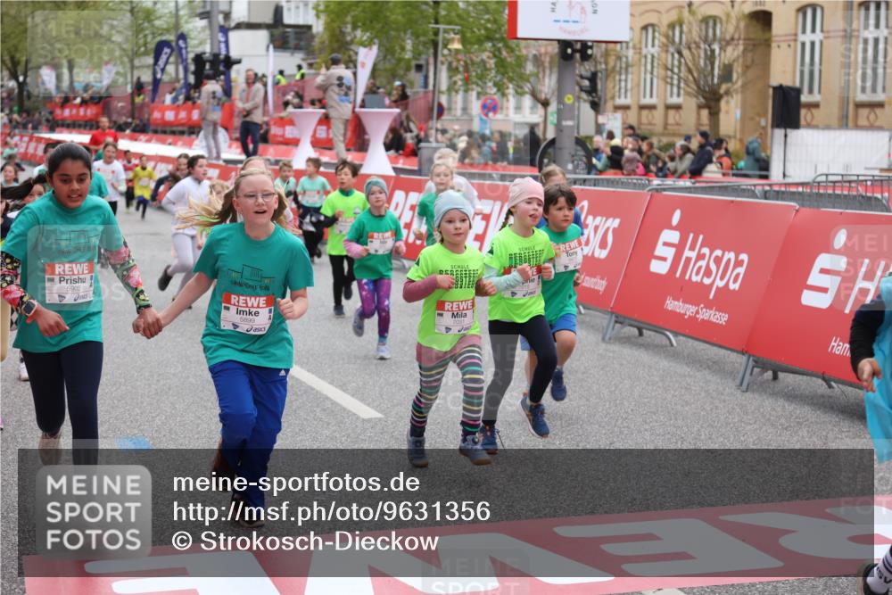 25.04.2026 - Das Zehntel Strokosch-Dieckow http://msf.ph/oto/9631356 25.04.2026 11:04:11 Ziel 5184, 5186, 5594, 5685, 5899, 5902, 5922, 5991, 6315, 6316, 6448, 6476, 6591, 6607, 6927, 6949, 7018, 7031, 7444 meine-sportfotos.de