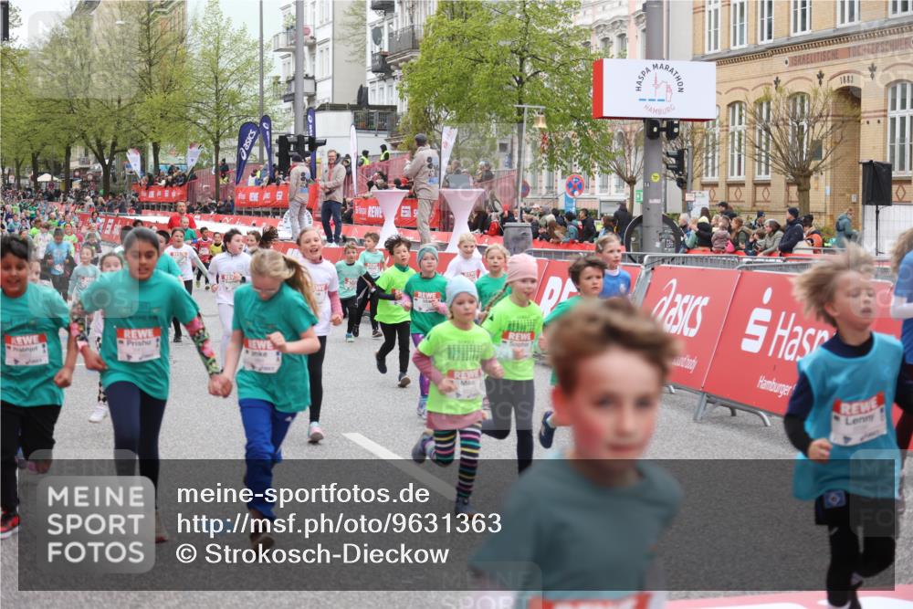 25.04.2026 - Das Zehntel Strokosch-Dieckow http://msf.ph/oto/9631363 25.04.2026 11:04:10 Ziel 5106, 5594, 5685, 5899, 5902, 5922, 5991, 6316, 6448, 6476, 6591, 6927, 6949, 7018, 7031, 7444 meine-sportfotos.de
