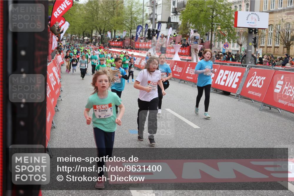 25.04.2026 - Das Zehntel Strokosch-Dieckow http://msf.ph/oto/9631400 25.04.2026 11:04:03 Ziel 5106, 5262, 5272, 5283, 5745, 5774, 5864, 5985, 6312, 6598, 6782, 6927, 6949, 7440, 7441, 7602, 7610, 7620, 7630, 7936 meine-sportfotos.de