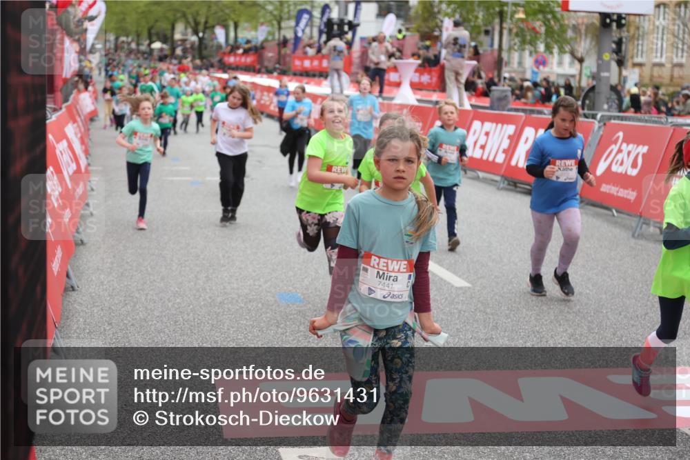25.04.2026 - Das Zehntel Strokosch-Dieckow http://msf.ph/oto/9631431 25.04.2026 11:04:01 Ziel 5262, 5272, 5283, 5468, 5520, 5745, 5774, 5864, 5865, 5985, 6312, 6598, 6780, 6782, 6976, 7440, 7441, 7602, 7610, 7620, 7630, 7936 meine-sportfotos.de